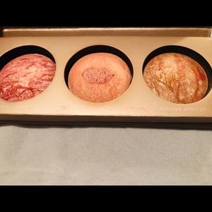 Laura Geller Baked Blush Trio